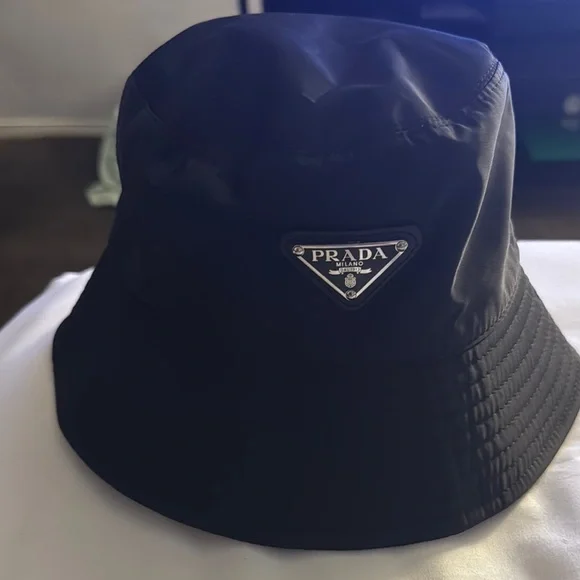 Prada Black Nylon Bucket Hat with Iconic LogoBRAND NEW!